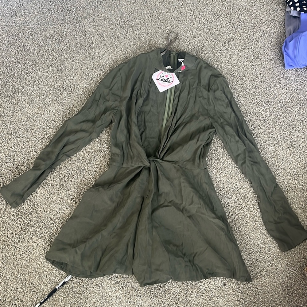 Green long sleeve romper